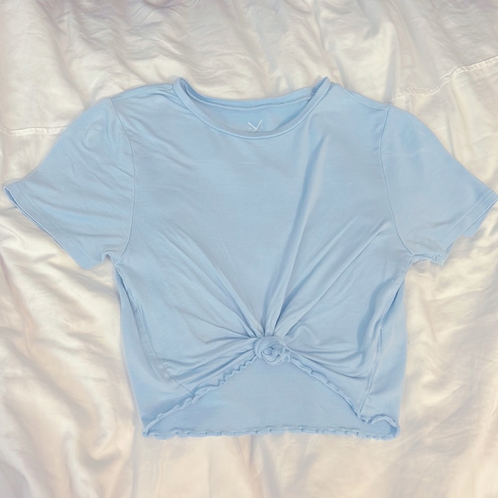 PacSun tie-knotted front shirt, size XS, color light boue